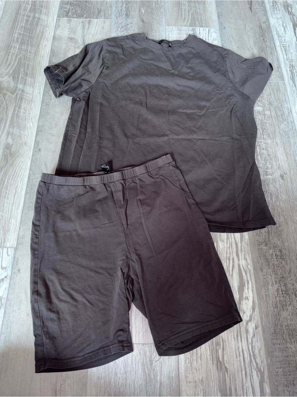 Shein Biker Short & Tee Set - Womens L - used condition